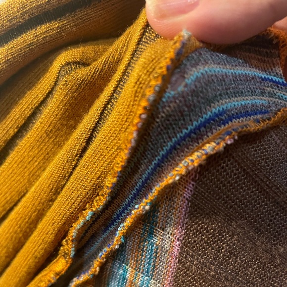 SALE! UO panel stitch top - Picture 3 of 4